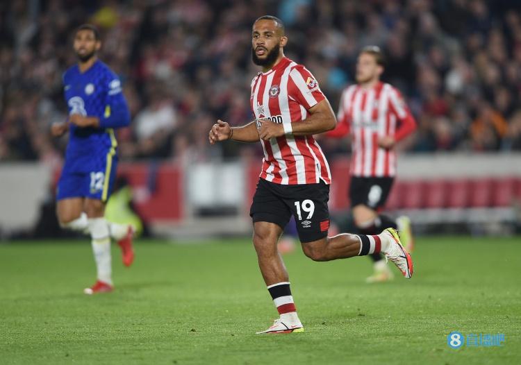 姆贝莫:我的“宝马”绰号很不错,开赛前就想客场赢下切尔西