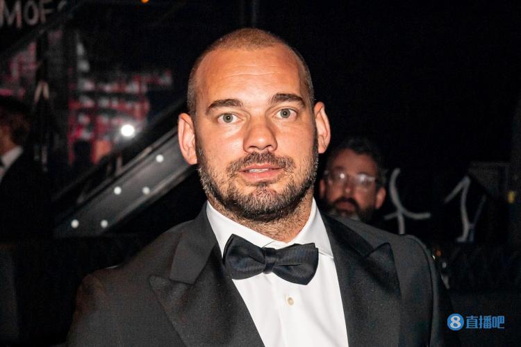 斯内德:范加尔会解决阿贾克斯的问题,而我不是很想加入其中