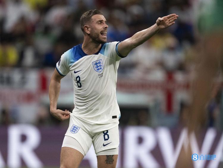 索斯盖特声援亨德森:他所做的一切都是非凡的,不理解他被嘘