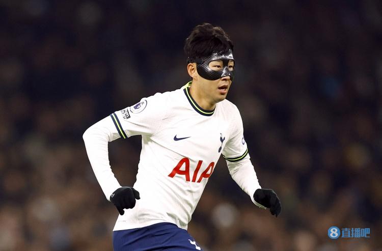 波帅:孙兴慜刚开始与C罗在曼联的位置相似,但他是好的终结者