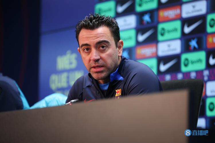 哈维:不认为菲利克斯是纯9号位或纯中场 皇马最擅长转换进攻