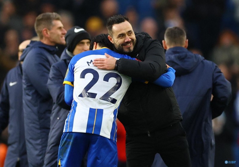 5000万欧不够!德泽尔比:三笘薰被低估了,足球界不了解他的价值