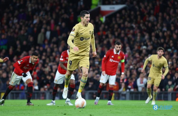 大将复出!RAC1:莱万身体状况可以首发出战西班牙国家德比