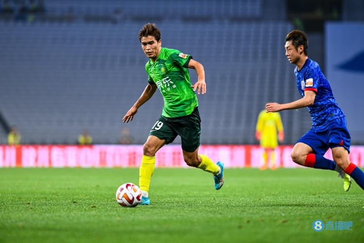 伤情通报:乃比江左膝关节内侧副韧带拉伤,左侧前交叉韧带扭伤