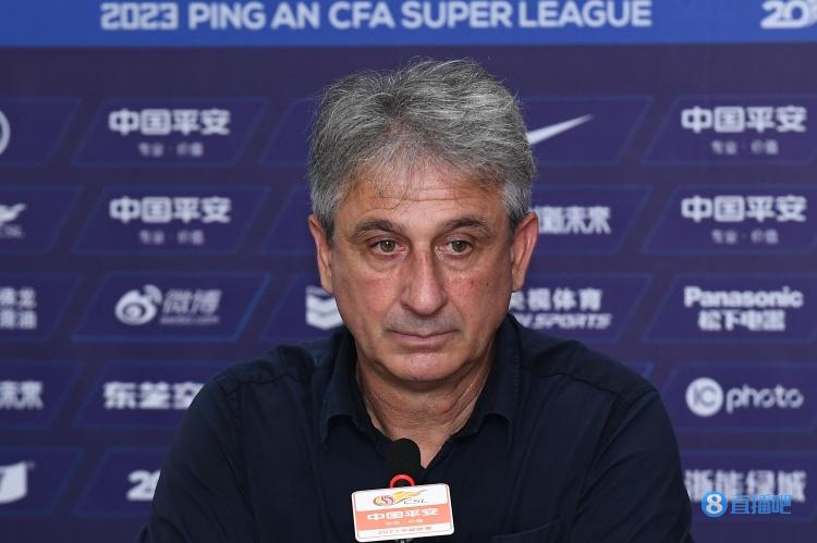 乔迪：祝贺我的团队大家都做的非常好，换下卢卡斯因需要进攻