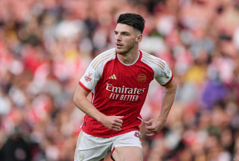 特罗萨德:赖斯是领袖型的球员,你能看到他在比赛中那种专注