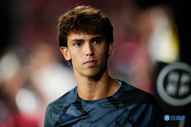 菲利克斯:巴萨所有人都待我很好 与队中的年轻球员很早就相识