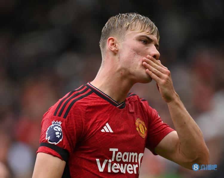 咋谈的?邮报:曼联代表预计4500万镑买霍伊伦,24小时后涨2700万