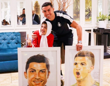 C罗亲吻残疾女画家违反当地法律，或被判100下鞭刑