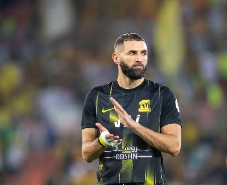 严重指控！法国内政部长称本泽马与恐怖组织有联系