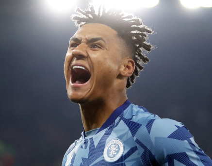 维拉客场4-1大胜阿尔克马尔