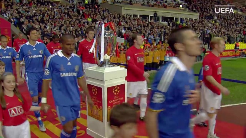 命运的捉弄?特里点球大战意外滑倒，错失欧冠冠军