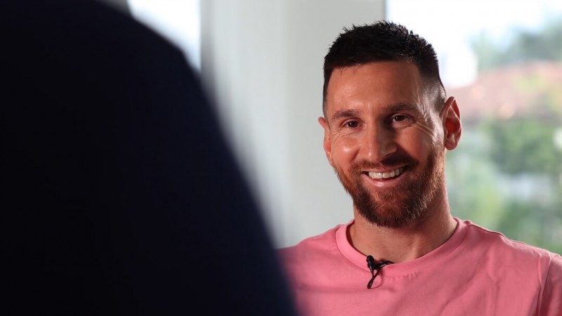 梅西:赢得金球奖从不是我的首要任务 这是我最后一次拿金球