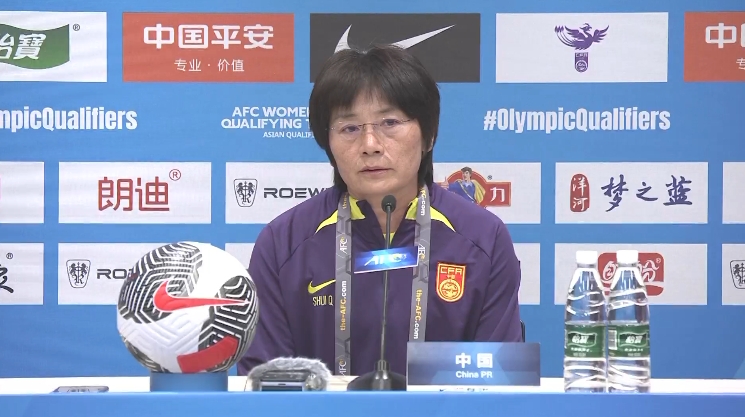 水庆霞:很抱歉没能拿下比赛,内心来讲我蛮难过,也心疼队员们