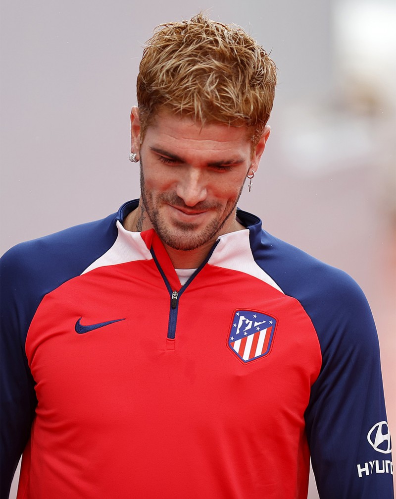 变身赛亚人？马竞官方晒德保罗新发色，球员：我正准备迎战弗利萨