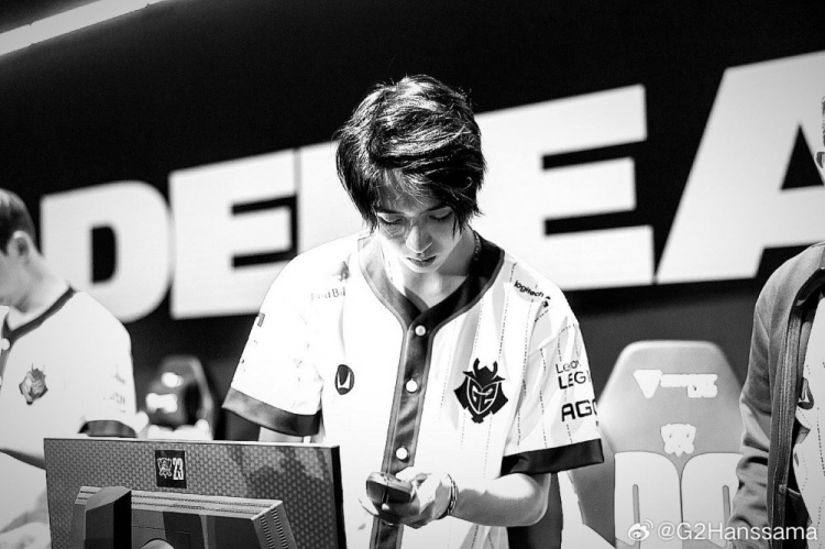 G2下路Hanssama更新微博:让兔宝们失望了~我会继续努力提升自己