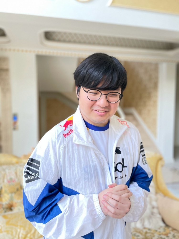 DRX晒图:感谢Doinb招待Beryl