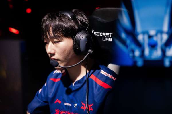 MISSING:不会刻意去想大满贯这事,要踏实走好我们的每一步