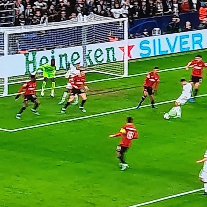 ?看看滕哈赫赛后说的哥本哈根球员越位干扰奥纳纳?