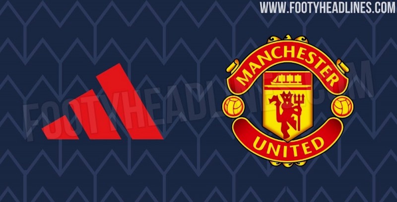 曼联下赛季客场球衣谍照：海军蓝主色调+红色，正面使用M形图案