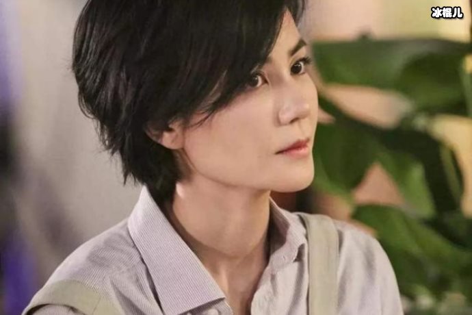 王雨馨的助理又发表动态,斥责广电审核艺人不严格劣迹艺人滚出娱乐