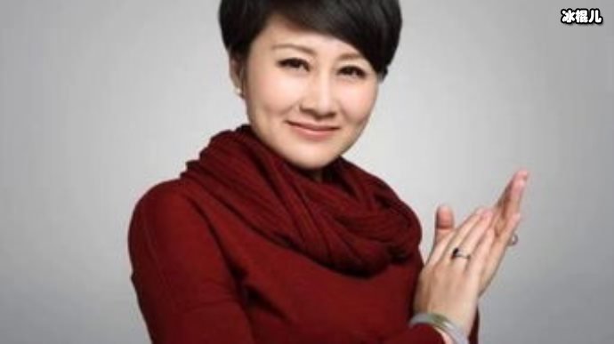 张凯丽与女儿有代沟，两人需要沟通