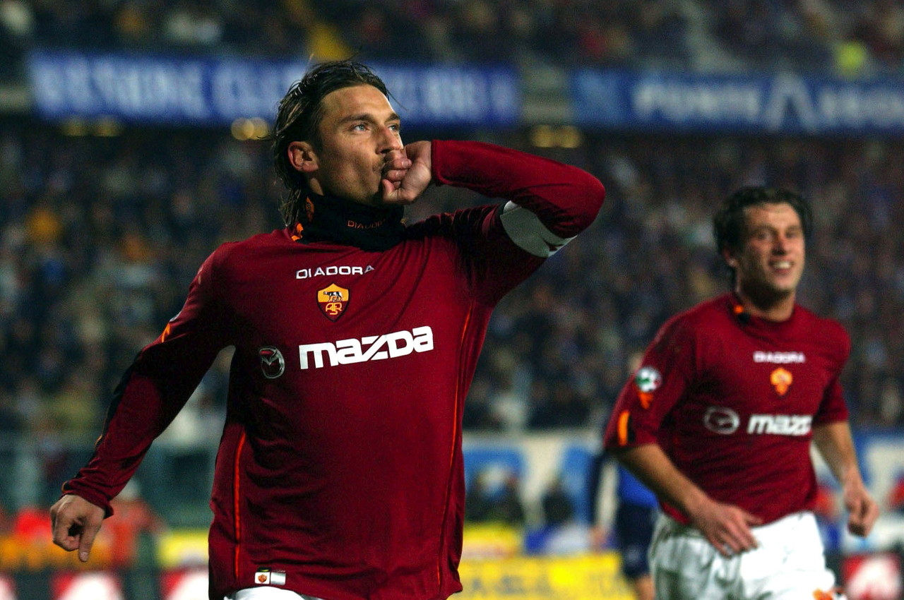 为意甲单一俱乐部进球排名:托蒂250球第一,劳塔罗第16