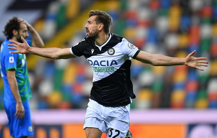 略伦特:凯恩是最适合皇马的前锋,他本能成为皇马的一笔完美签约