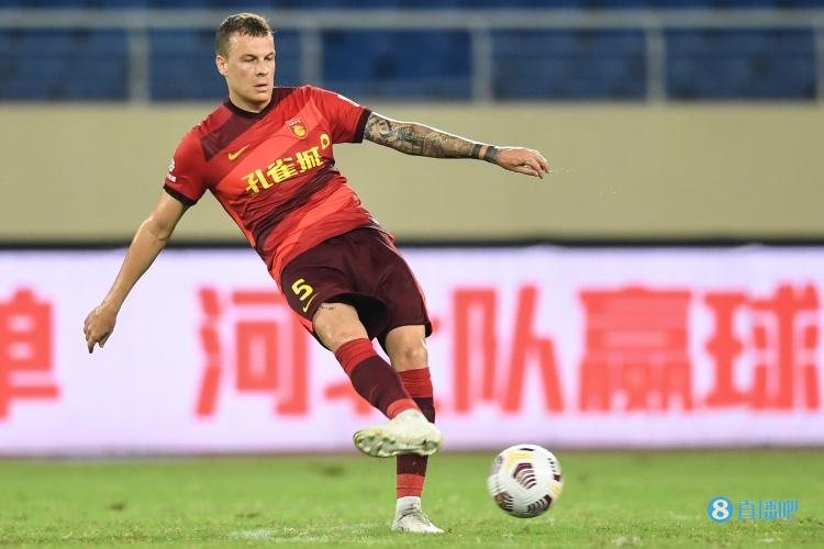 中超旧将:去年底我确信河北队将消失 中国俱乐部类似情况令人伤感