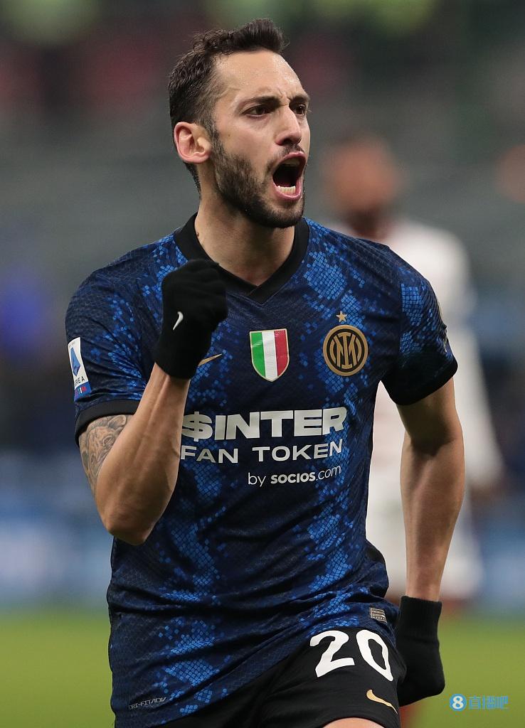 恰尔汗奥卢:我当队长?我已经是土耳其队长了,国米有劳塔罗