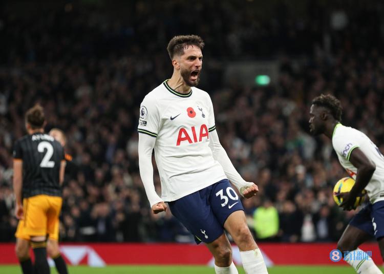 医生:本坦库尔30天完成120堂训练课,复出时间比预计提前了1个月