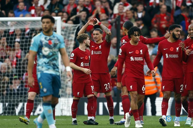 努涅斯本场数据:1次射门就进球,1次关键传球,评分7.6