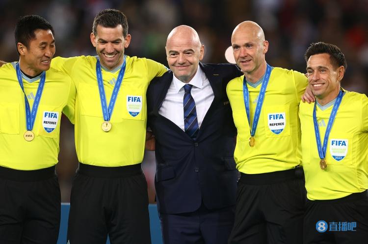 回顾傅明吹罚利雅得胜利争议判罚,这次马宁能做得更好吗?