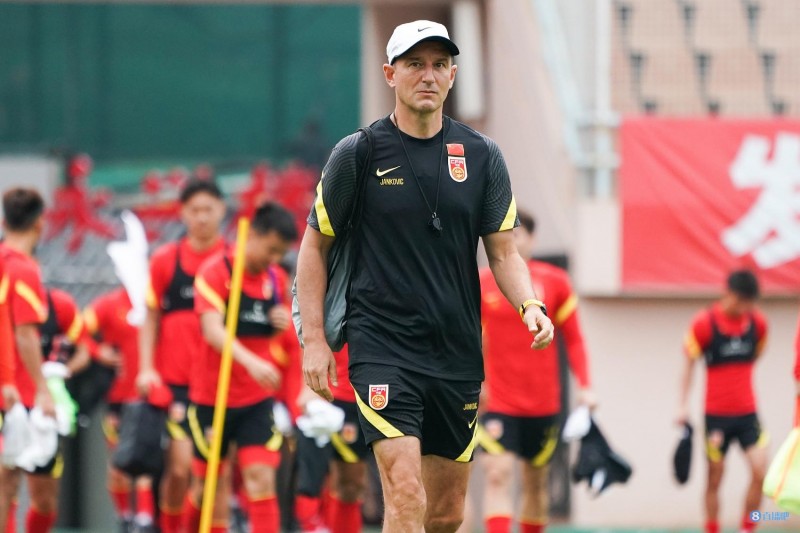 泰国目标是拿6分,你觉得国足11月能拿几分??