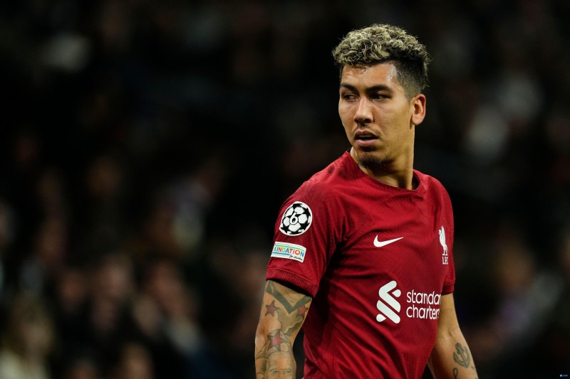 菲尔米诺:我是马内和萨拉赫之间的和事佬,他们从不是最好的朋友