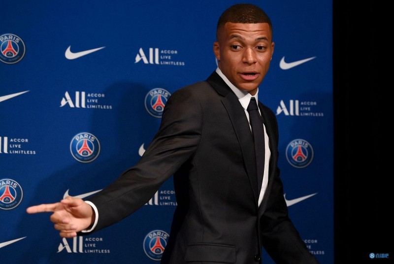 亨利谈姆巴佩300球里程碑：很多球员在训练场都达不到这一进球数