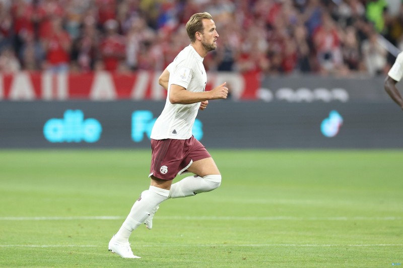 凯恩本赛季10场德甲15球,曼联全队11场英超12球