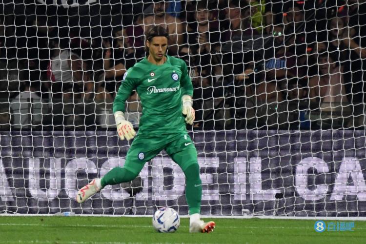 前国门:索默与奥纳纳特点很不同但很像汉达,他是国米的正确选择