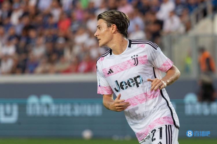 罗马诺:法乔利将在周五和尤文续约至2028年,球队支持他戒赌