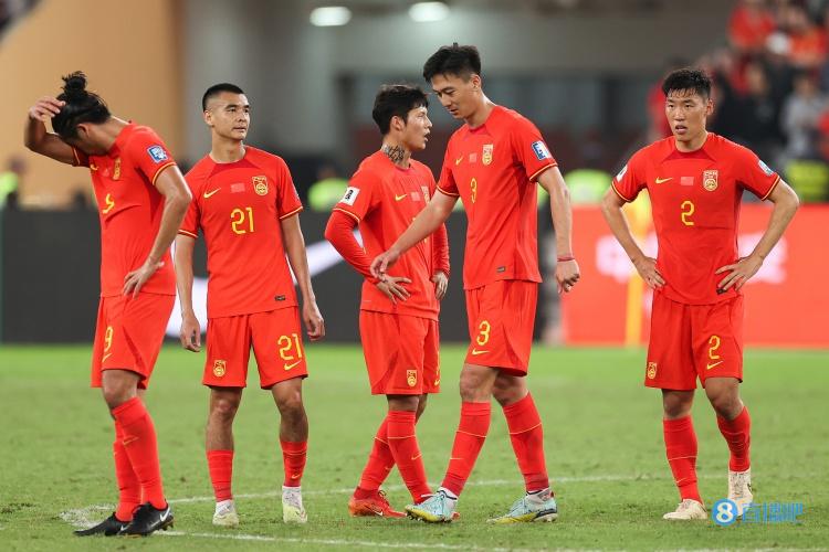 董路：这支中国男足是近20年最差的国家队 很多人都叫不上名字