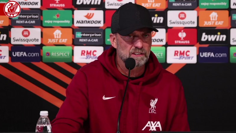 对手庆祝声太大?‍♂️克洛普无奈：谁的主意在这开发布会？