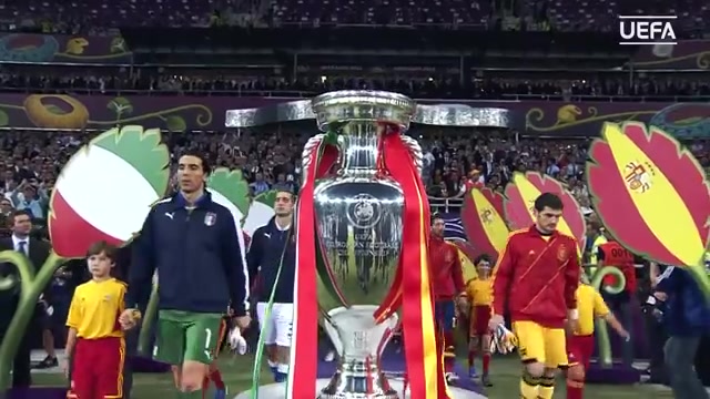 巅峰板鸭的统治力?西班牙4-0完胜意大利卫冕欧洲杯冠军