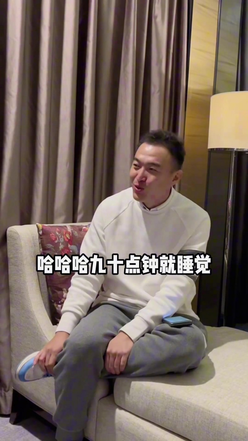 张琳芃：扬帅战术里皮19年也想踢 现上场必须打止痛针吃药不管用