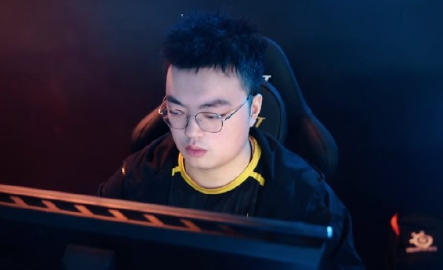 心态崩了?天霸linshu赛后发文:夏季赛到现在,真的绷不住了