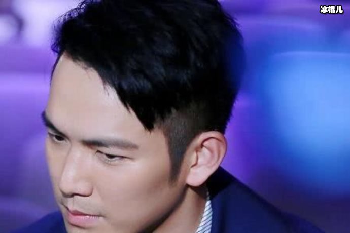 钟汉良让景甜问张彬彬要微信,锦心似玉司藤梦幻联动