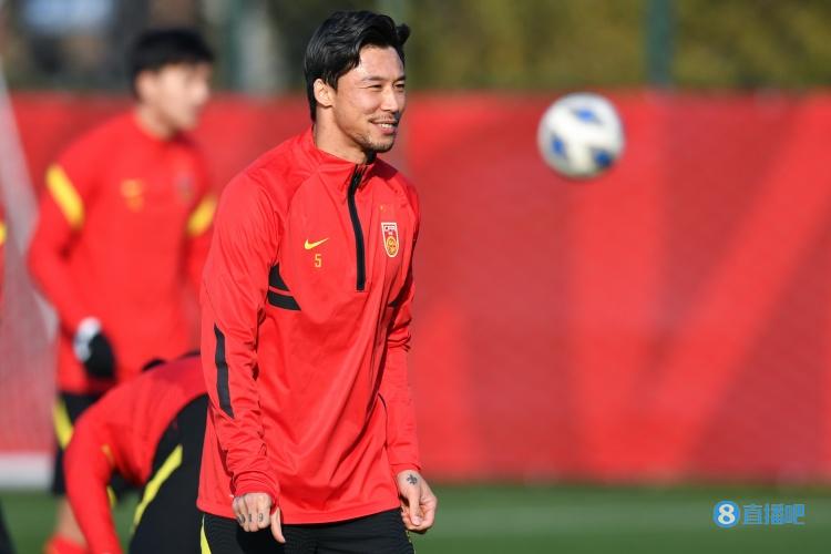 张琳芃：不是所有的中国球迷都只看重成绩 用心了总会有人看到