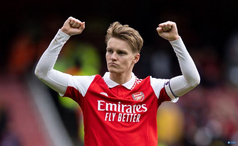 厄德高近2场比赛送出11记关键传球,多于此前9场关键传球次数