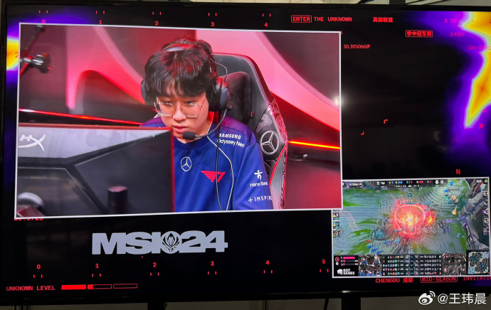 勇于下判断!媒体人:宙斯有点猛啊,G2今天应该没啥戏了。