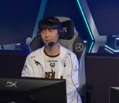 Lehends:那种情况下绝对不能怂 所以在我的主导下选了老鼠