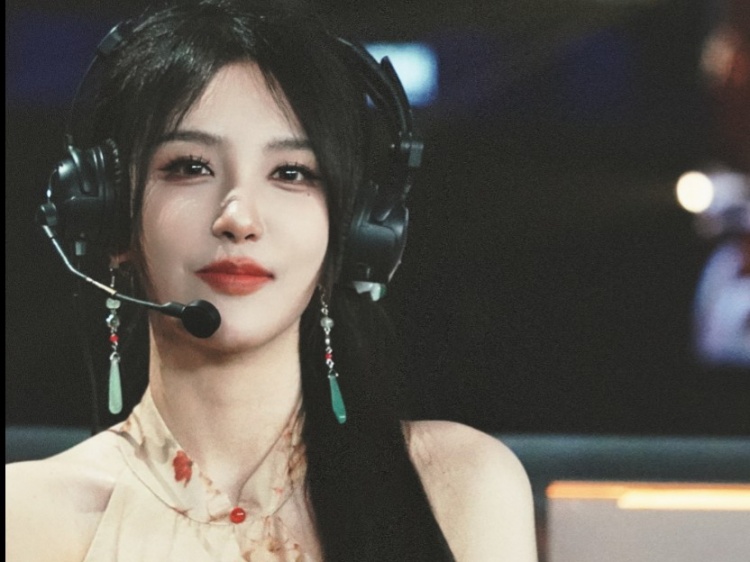 BLG vs HLE解说名单:泽元 957 Rita搭档;评论席米勒 MacT 狼行